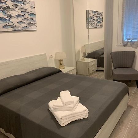 Affittacamere Vallesanta 莱万托 外观 照片